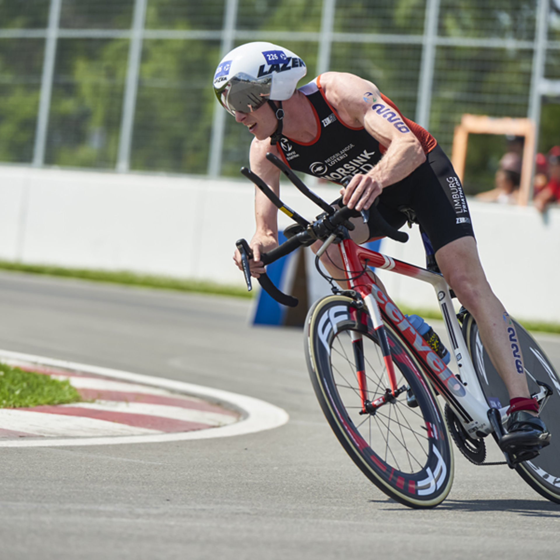 Maurits Morsink Op Fiets 1